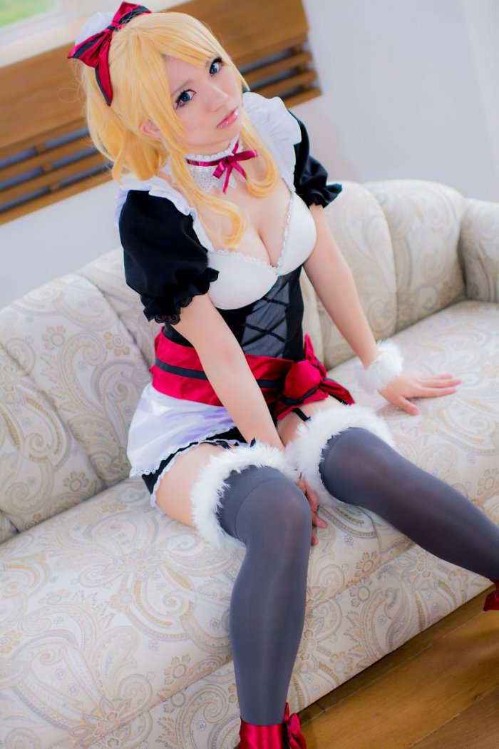 Eri Ayase  Cosplay By Satsuki Michiko