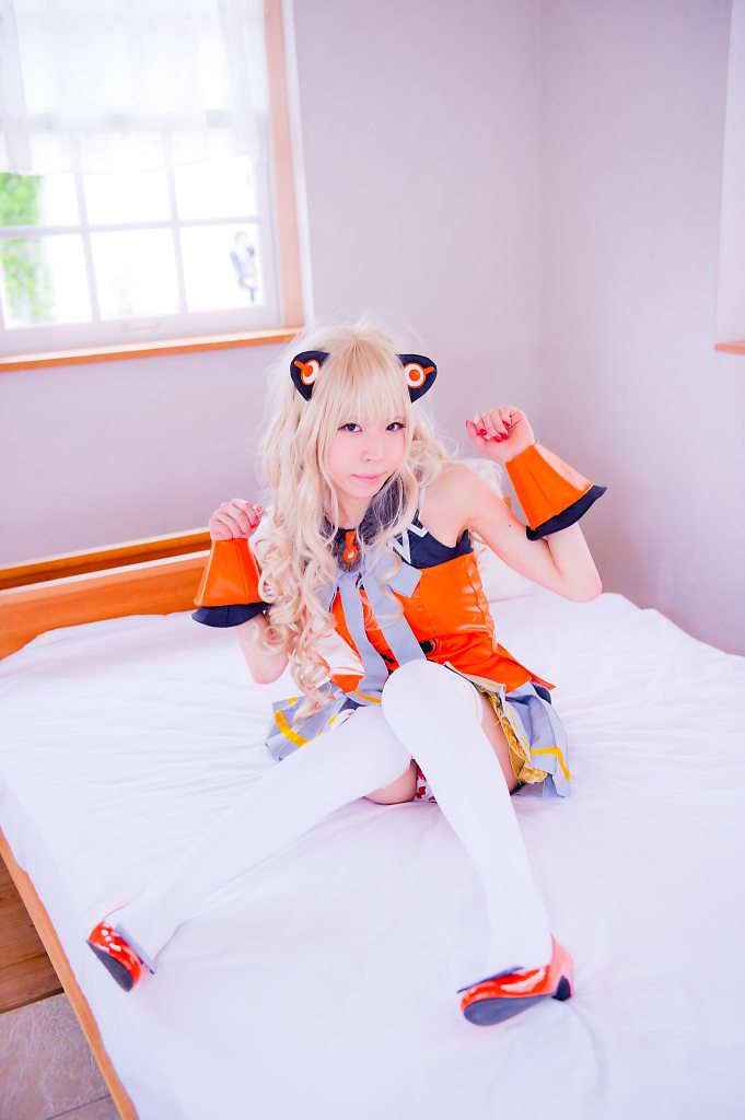 Seeu  By Aonyan