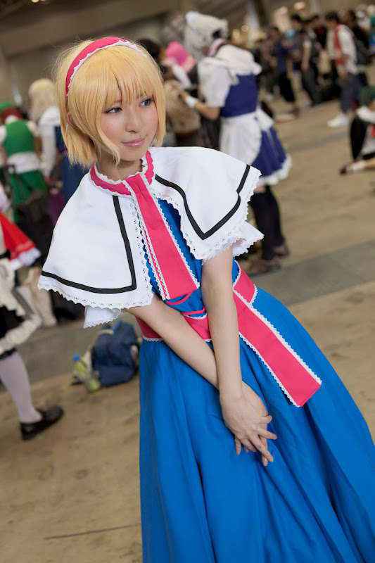 Alice Margatroid  By Rinami.