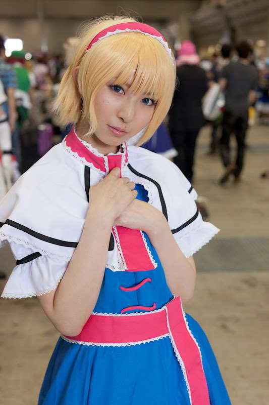 Alice Margatroid  By Rinami.